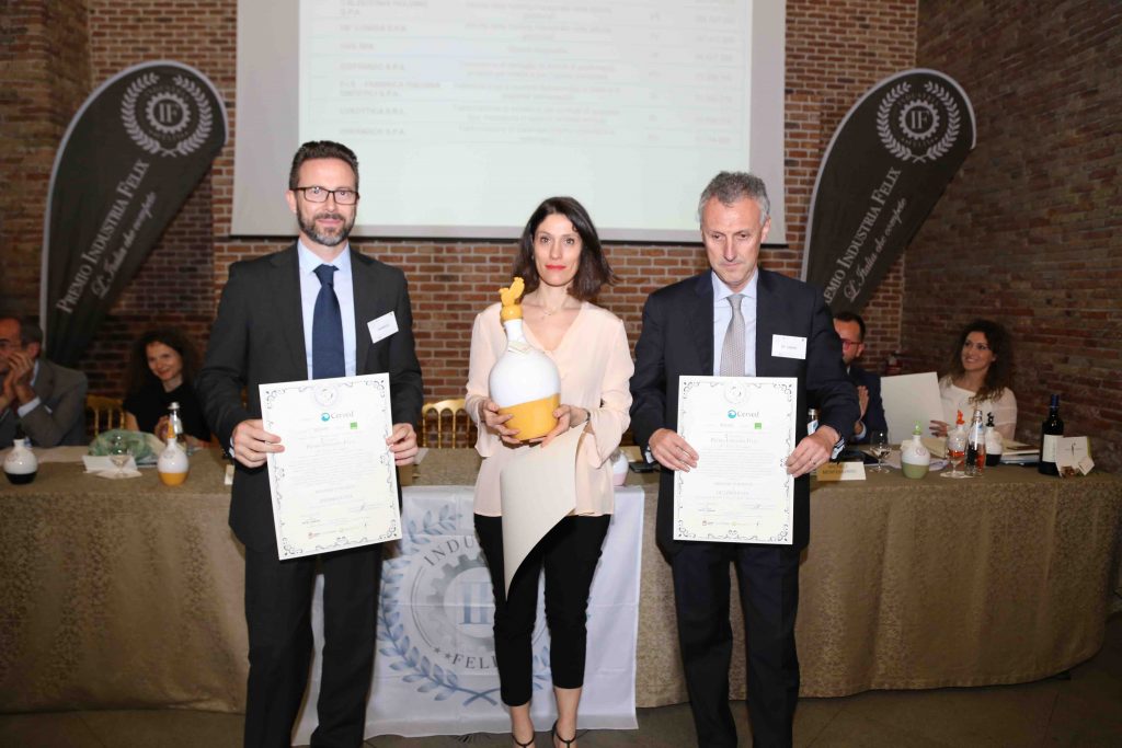 General Manager Zhermack durante la premiazione